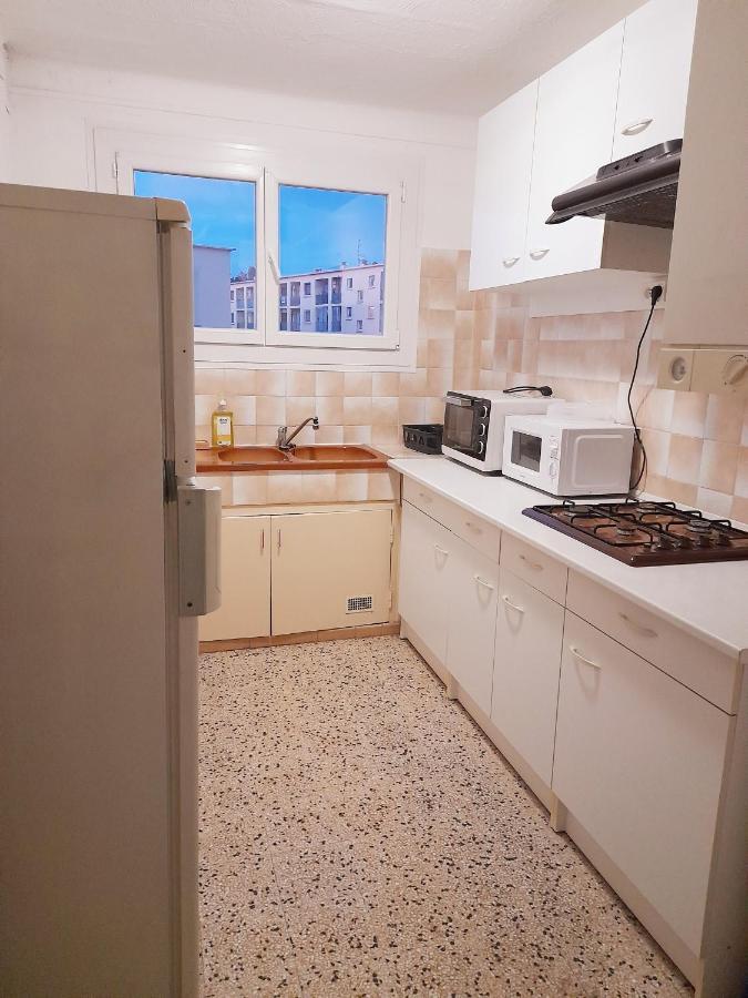 Appartement F3 Avec Balcon แปร์ปินญอง ภายนอก รูปภาพ