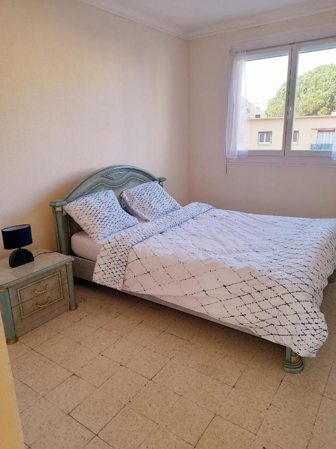 Appartement F3 Avec Balcon แปร์ปินญอง ภายนอก รูปภาพ